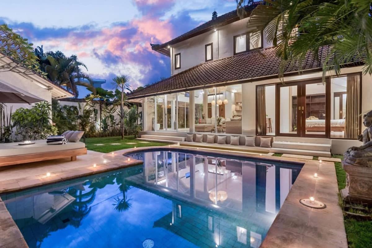 Villa New York - 4 Bdr Pool Luxury Villa, Next To The Forge Bali スミニャック エクステリア 写真