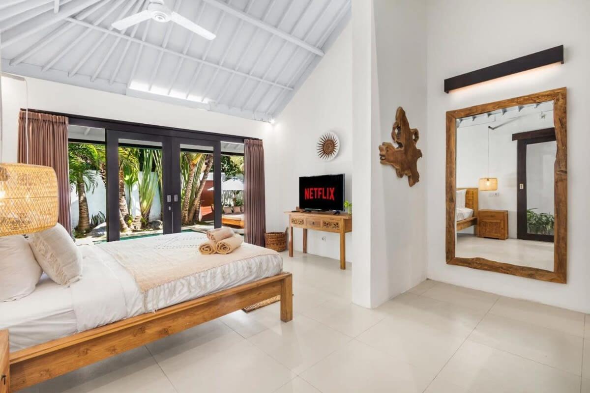 Villa New York - 4 Bdr Pool Luxury Villa, Next To The Forge Bali スミニャック エクステリア 写真