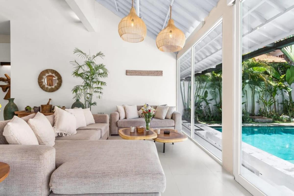 Villa New York - 4 Bdr Pool Luxury Villa, Next To The Forge Bali スミニャック エクステリア 写真